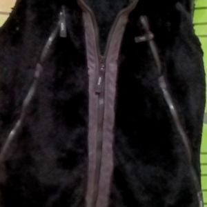 COPY - KUHL VESTS size small